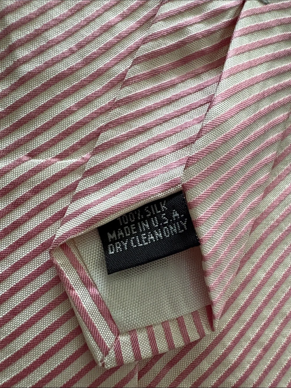 Mark Pendleton Men's Pink & White Striped Silk Necktie Classic 3.5